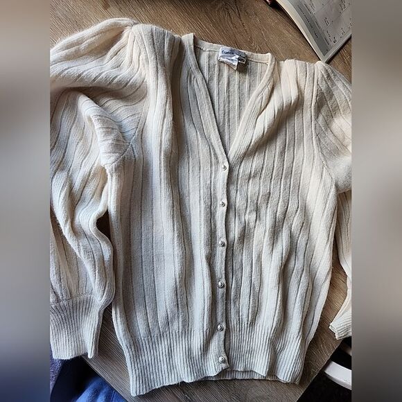 Cream 70s Rabbit Fur Angora Soft Puff Sleeve Cardigan Pearl Button Vintage Franc - Picture 5 of 7